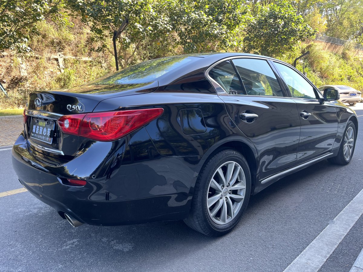 英菲尼迪 Q50L  2015款 2.0T 舒適版圖片