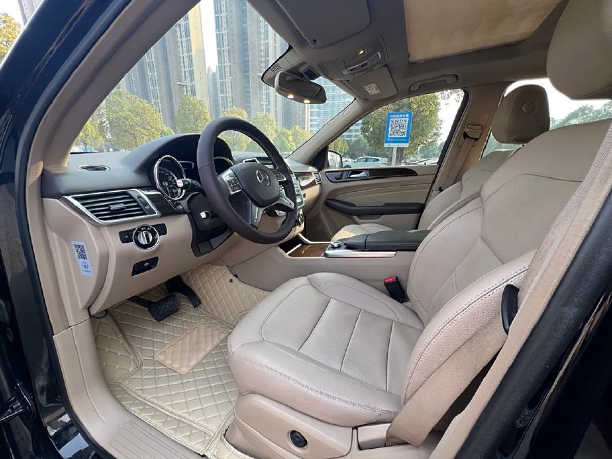 奔馳 奔馳M級  2014款 ML 350 CDI 4MATIC圖片