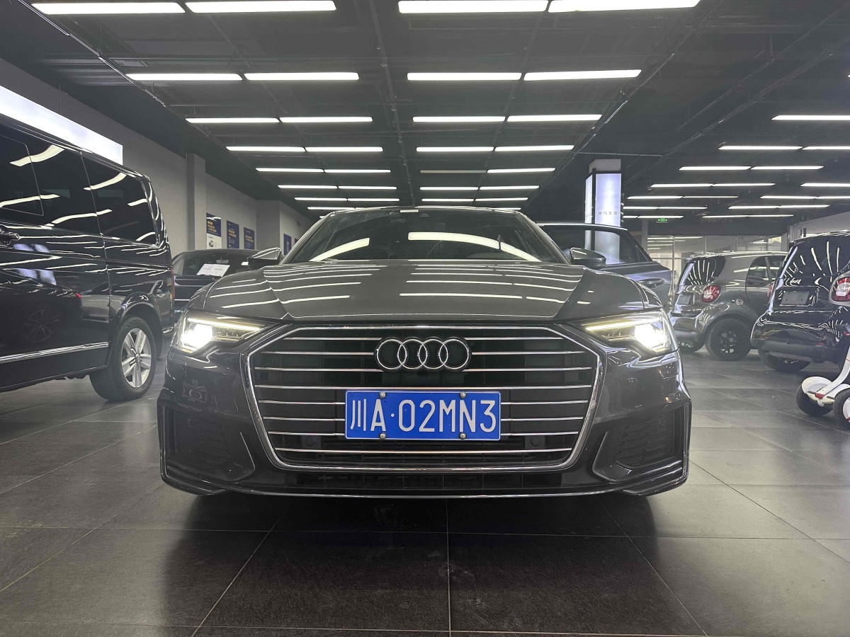 奧迪 奧迪A6L  2023款 改款 40 TFSI 豪華動(dòng)感型圖片