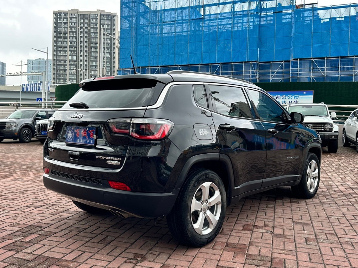 2019年7月Jeep 指南者  2019款 200T 自動家享-互聯(lián)大屏版