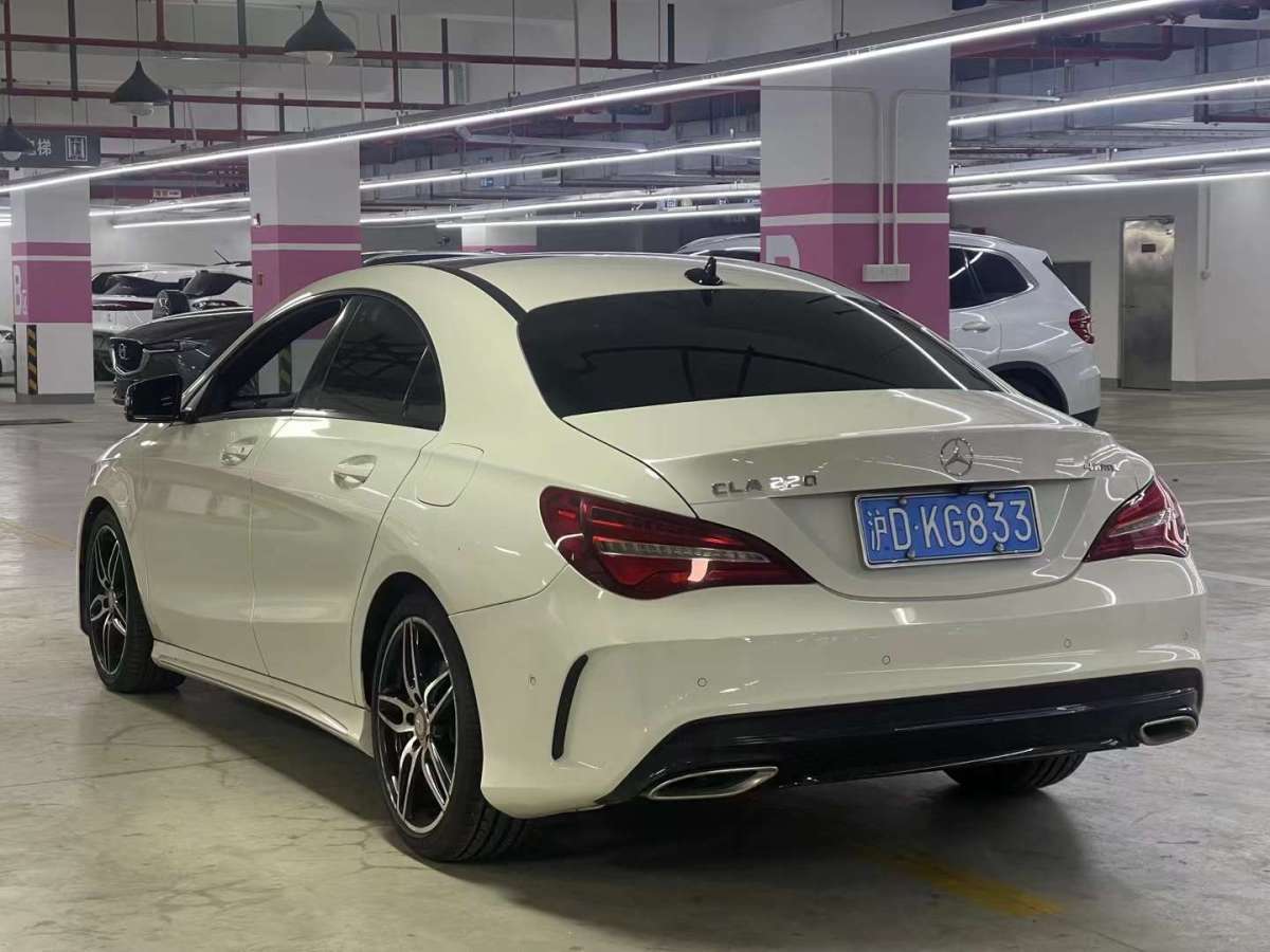 奔馳 奔馳CLA級(jí)  2017款 CLA 220 4MATIC 極地限量版圖片