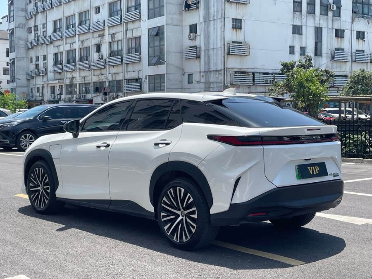 雷克薩斯 雷克薩斯RZ  2023款 450e 四驅(qū)縱享版圖片