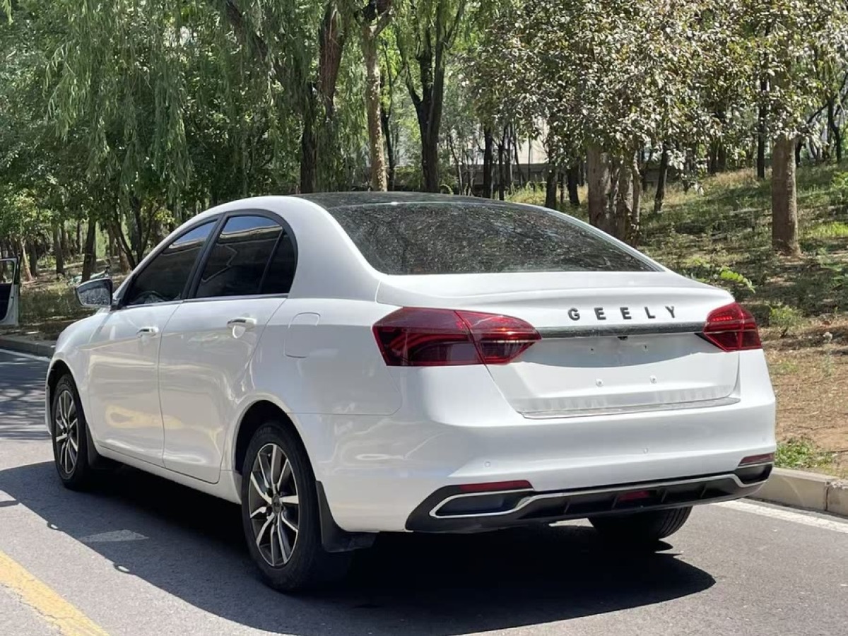 吉利 帝豪  2020款 1.5L CVT向上版圖片