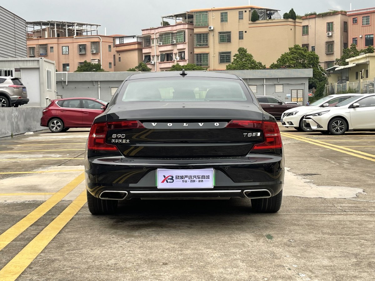 沃尔沃 S90新能源  2019款  T8 E驱混动 智雅版 国VI图片