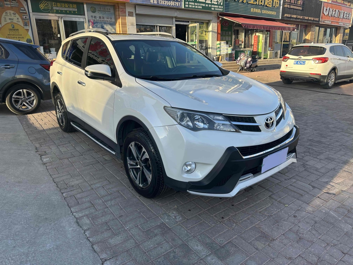 豐田 RAV4  2016款 榮放 2.0L CVT四驅(qū)新銳版圖片