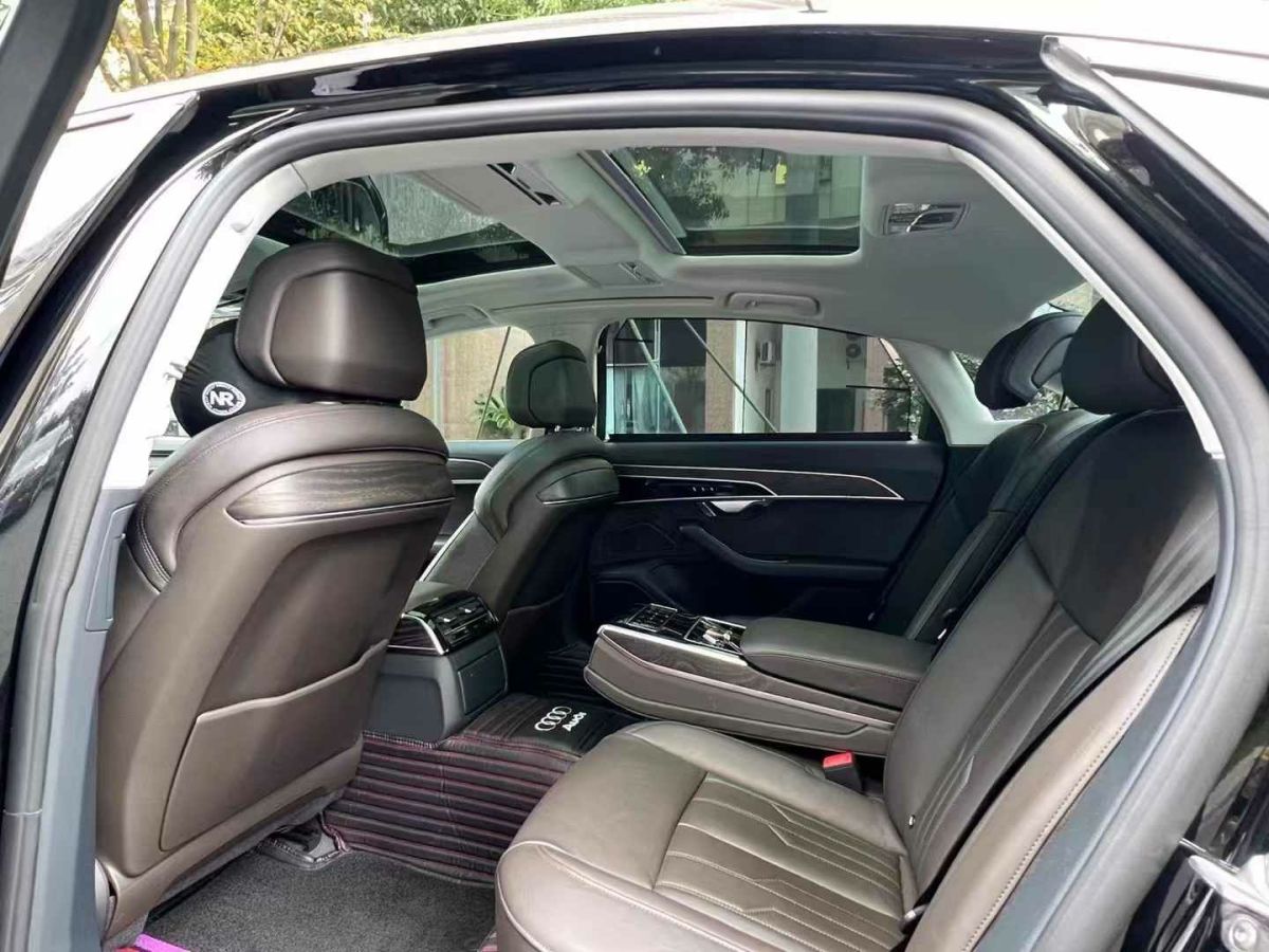 奧迪 奧迪S8  2020款 S8L 4.0TFSI quattro圖片