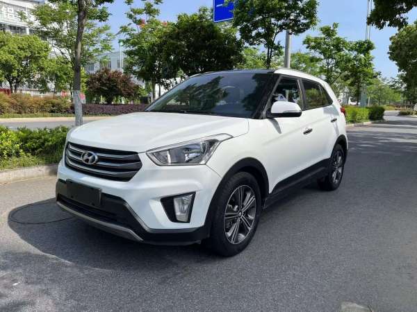 现代 ix25  2015款 1.6L 自动两驱智能型GLS