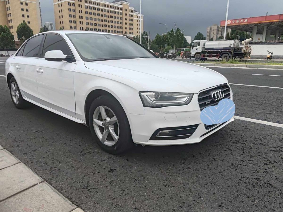 奧迪 奧迪A4L  2013款 A4L 30TFSI 舒適型圖片