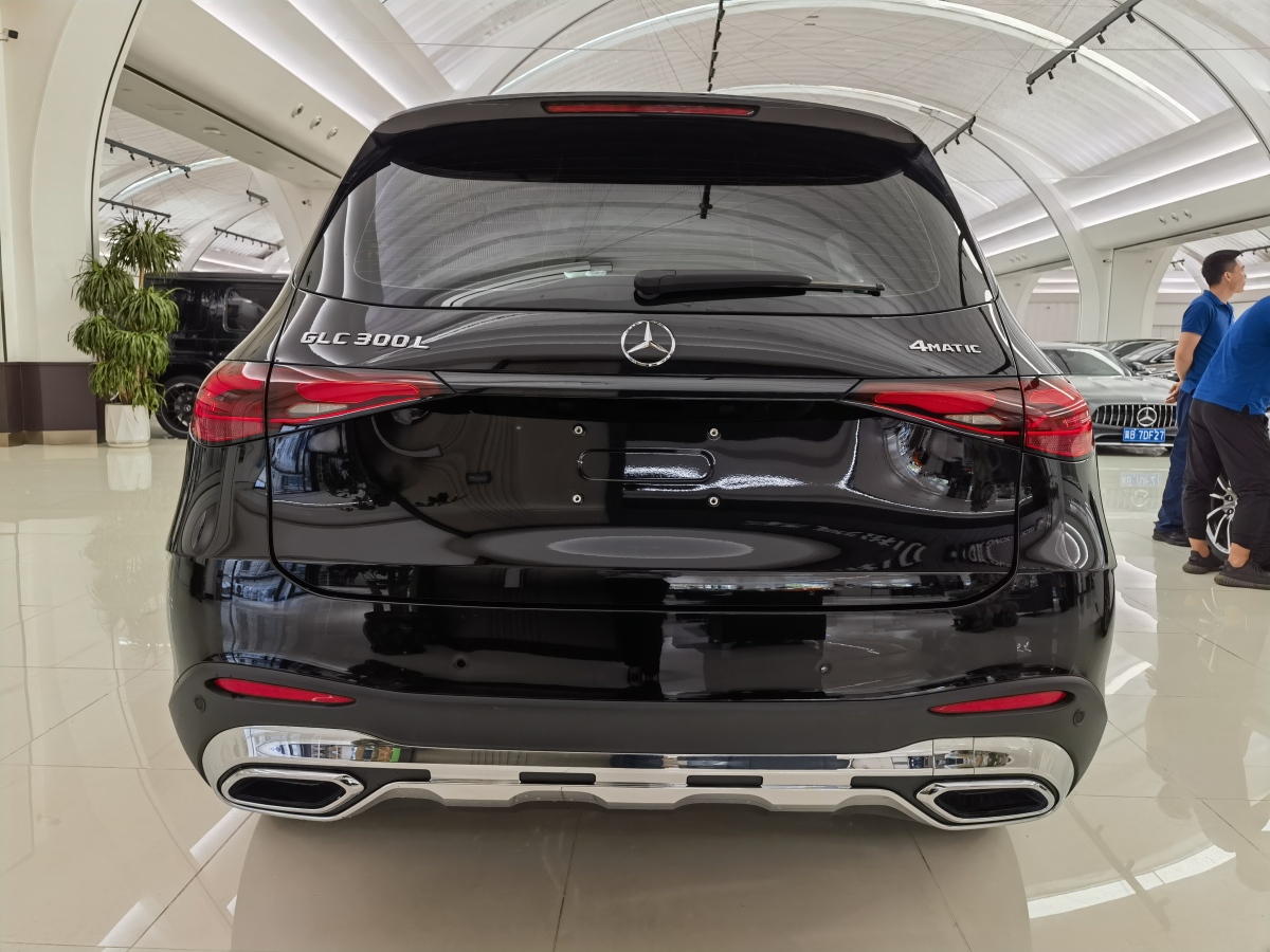 奔馳 奔馳GLC  2018款 改款 GLC 300 4MATIC 動感型圖片