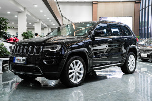 大切諾基 Jeep 3.6L 精英導(dǎo)航版