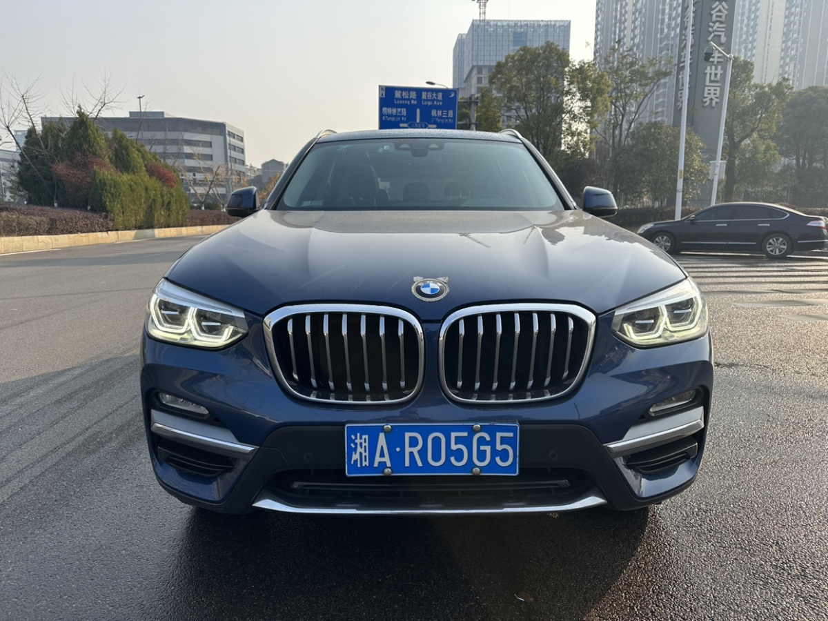 寶馬 寶馬X3  2018款 xDrive25i 豪華套裝 國(guó)V圖片