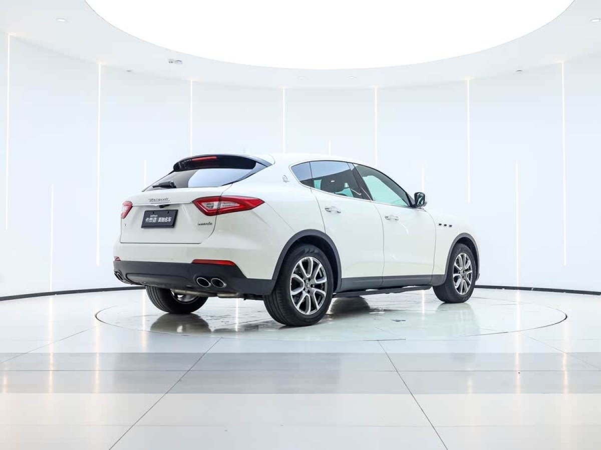 瑪莎拉蒂 Levante  2020款 3.0T 標準版圖片