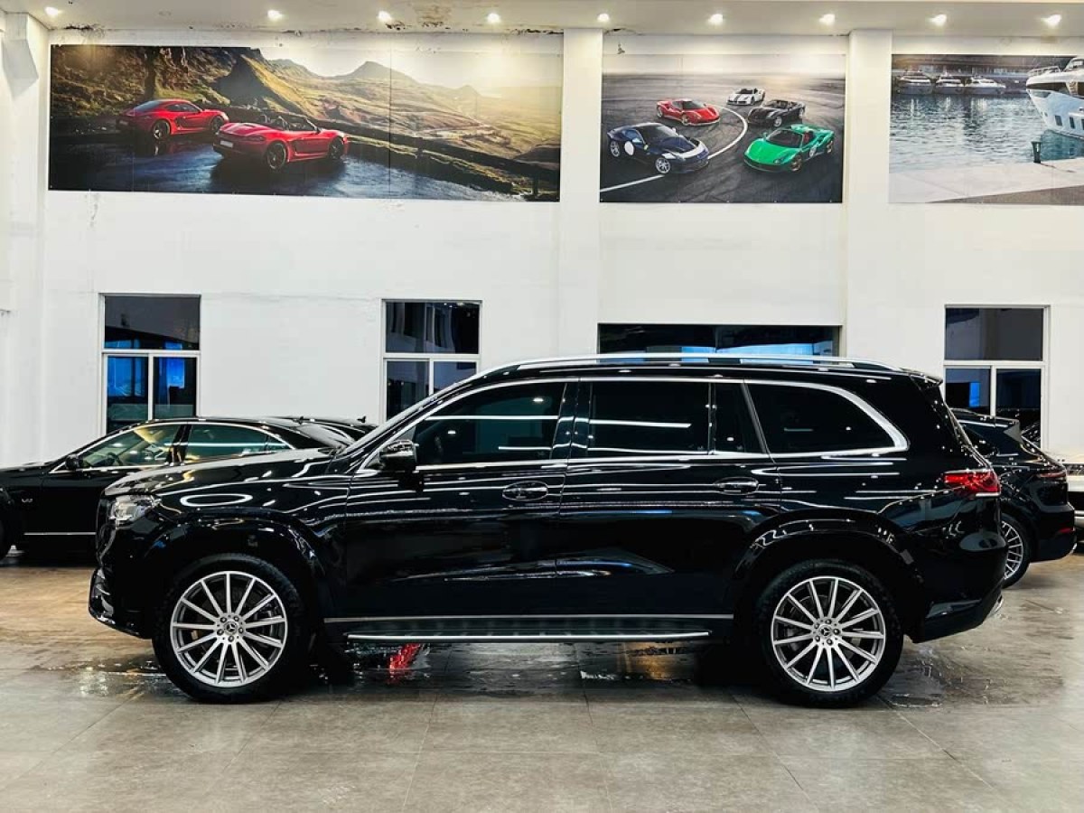 奔馳 奔馳GLS  2023款 改款 GLS 450 4MATIC 豪華型圖片