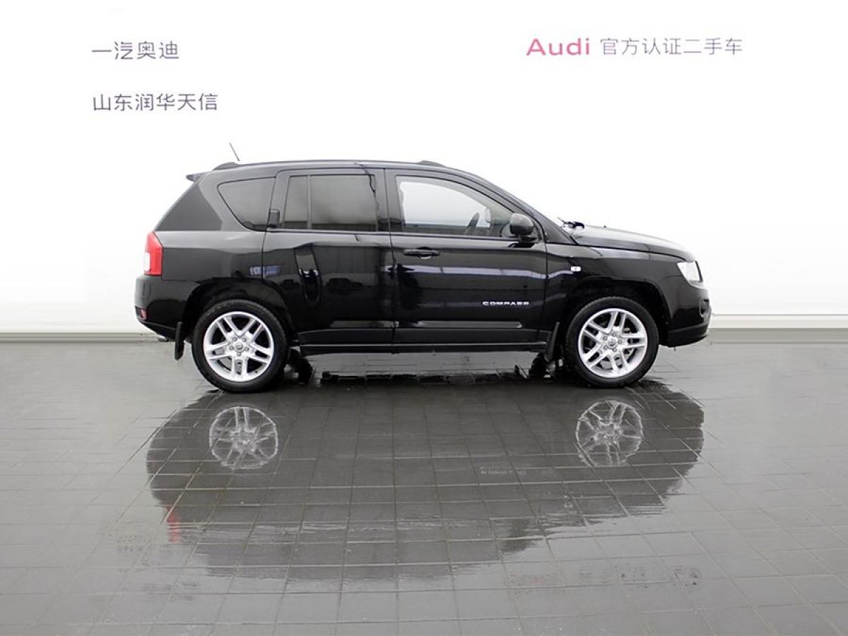 Jeep 指南者  2013款 2.4L 四驅(qū)都市版圖片