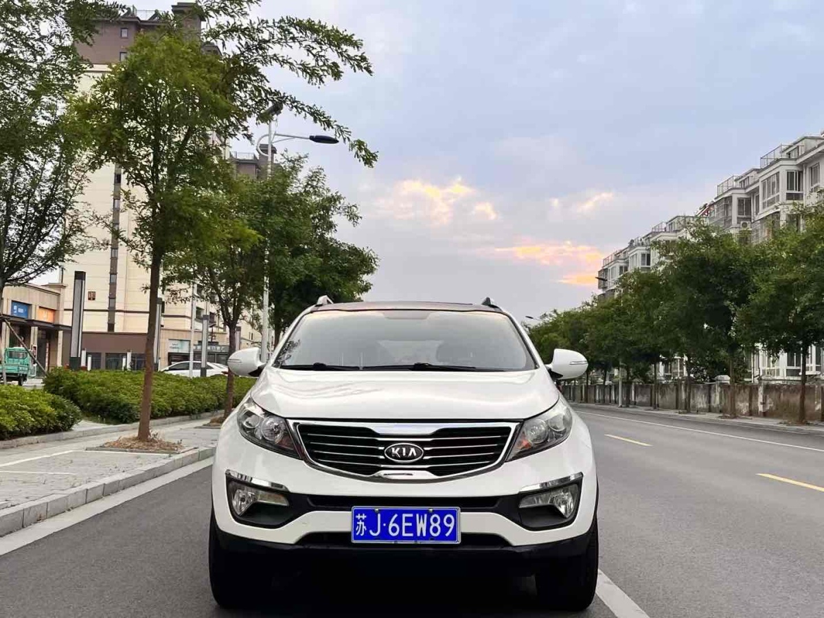 起亞 智跑  2014款 2.0L 自動(dòng)兩驅(qū)版GLS圖片