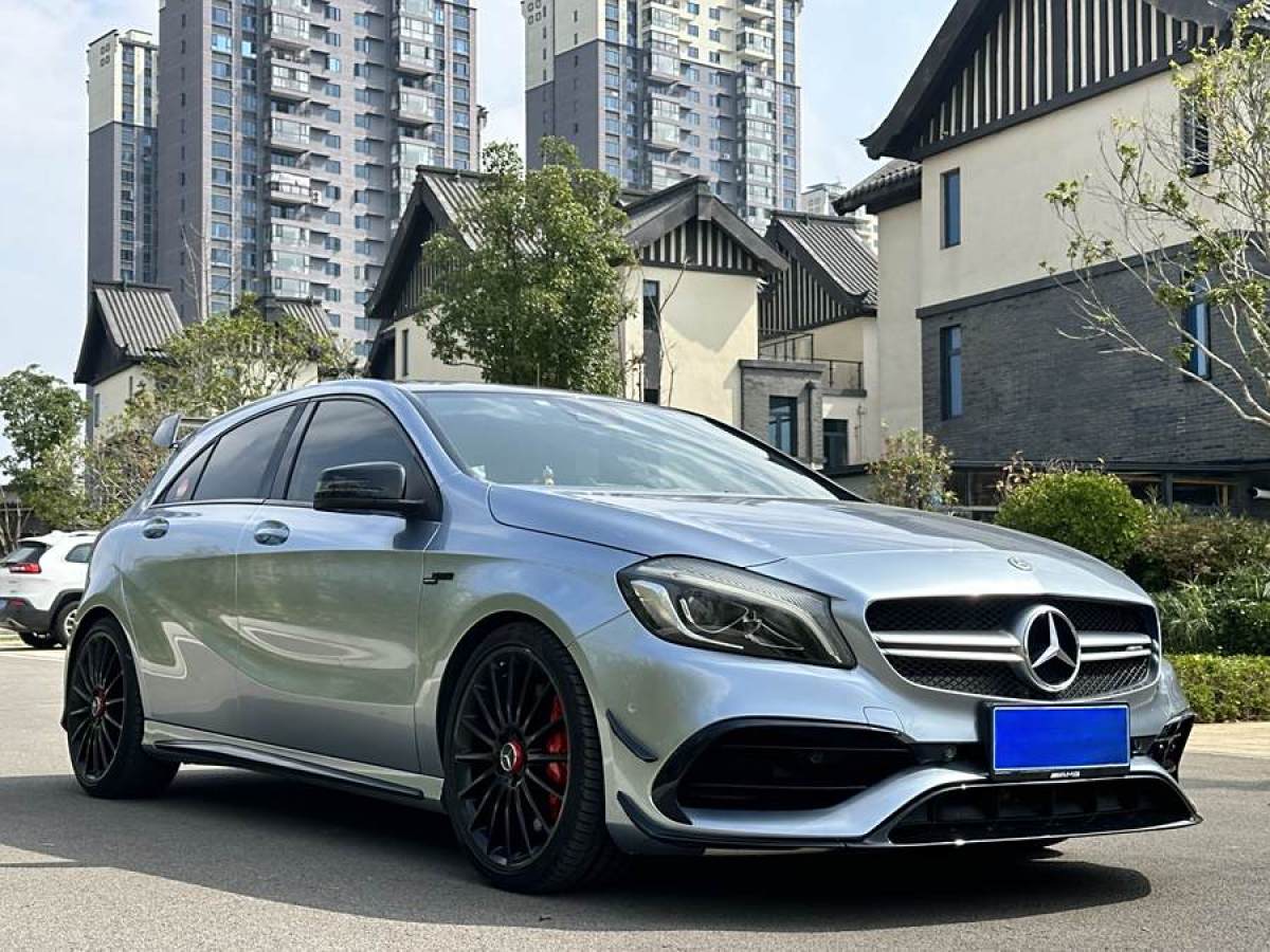 奔馳 奔馳A級AMG  2016款 AMG A 45 4MATIC圖片