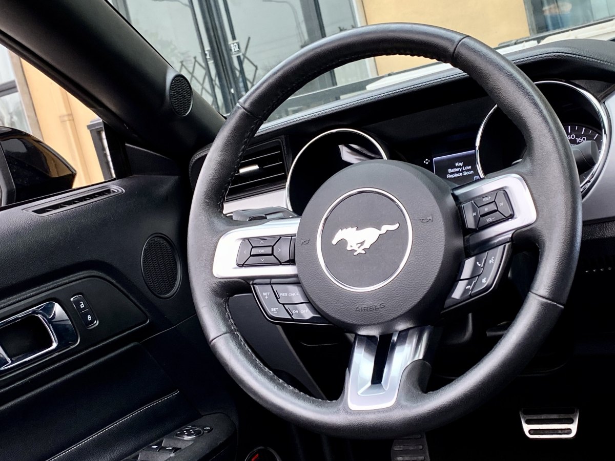 2019年11月福特 Mustang  2017款 2.3T 性能版