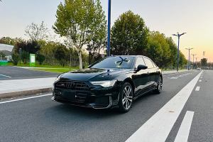 奥迪A6L 奥迪 40 TFSI 豪华动感型