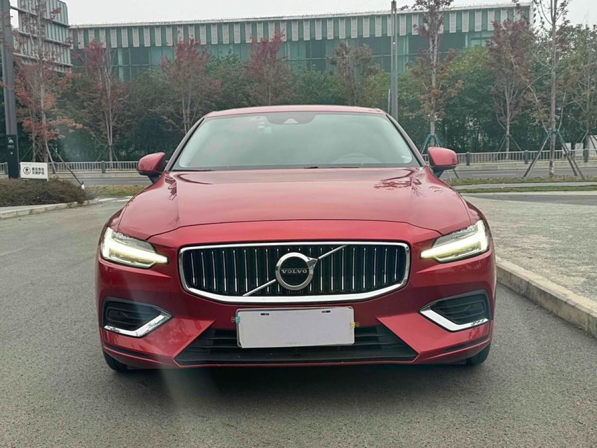 沃爾沃 S60L  2022款 B4 智遠(yuǎn)豪華版圖片