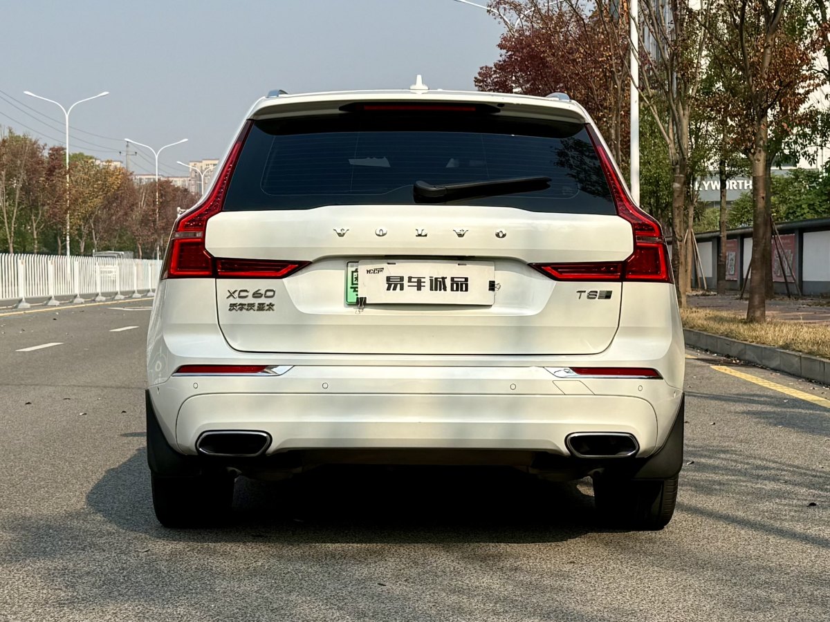 沃爾沃 XC60新能源  2020款 T8 E驅(qū)混動(dòng) 智雅豪華版圖片