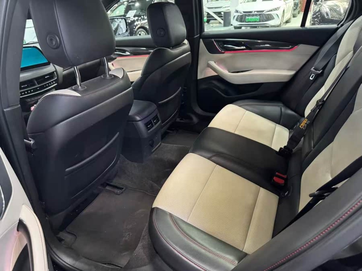 凱迪拉克 CT5  2024款 28T 鉑金型圖片