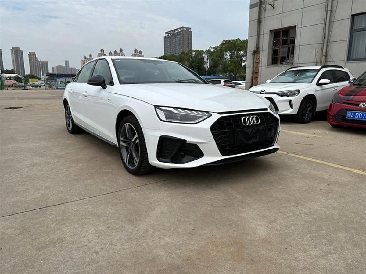 奧迪 奧迪A4L  2022款 40 TFSI 時尚動感型圖片