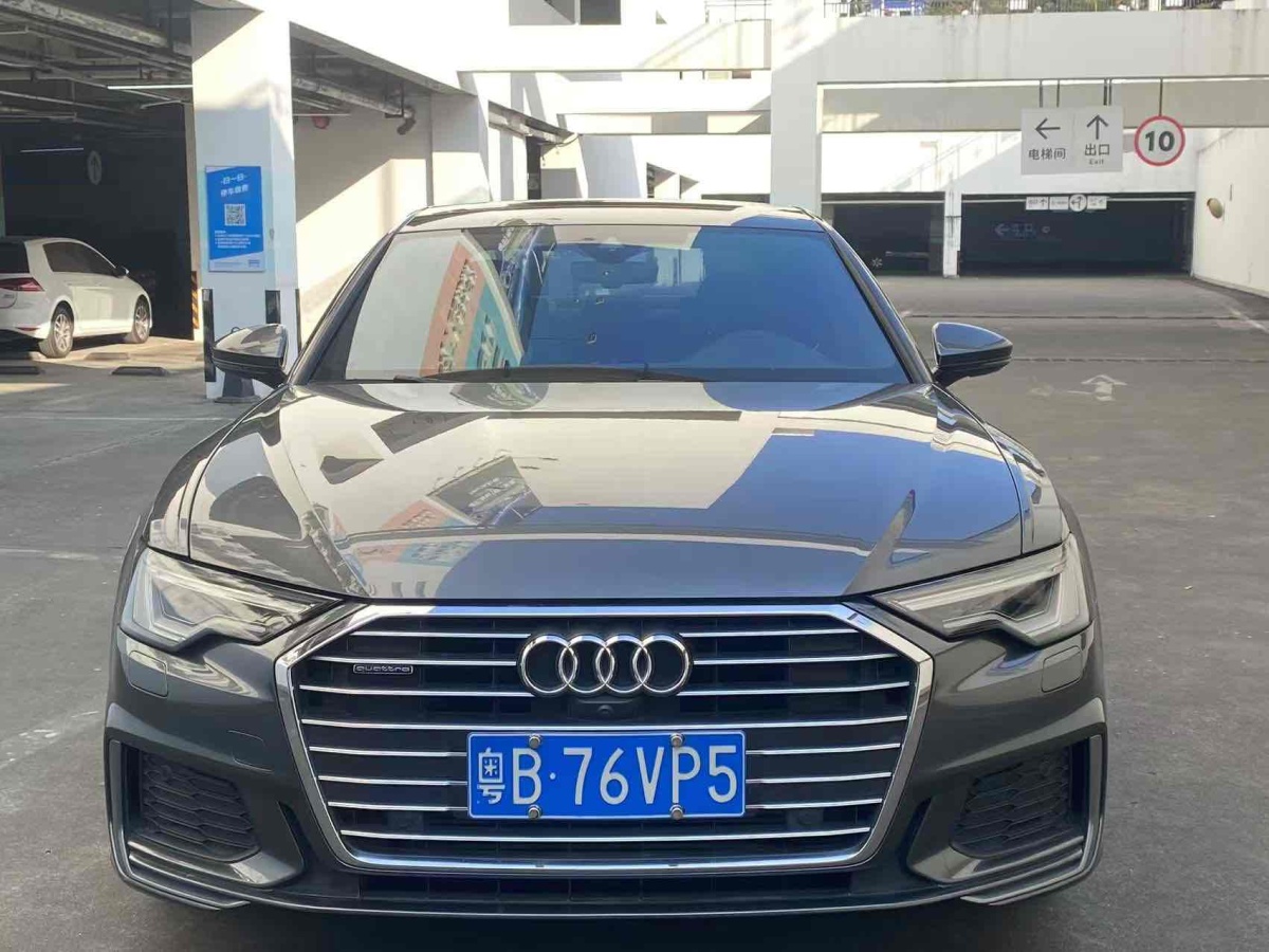 奧迪 奧迪A6L  2021款 45 TFSI 臻選動(dòng)感型圖片