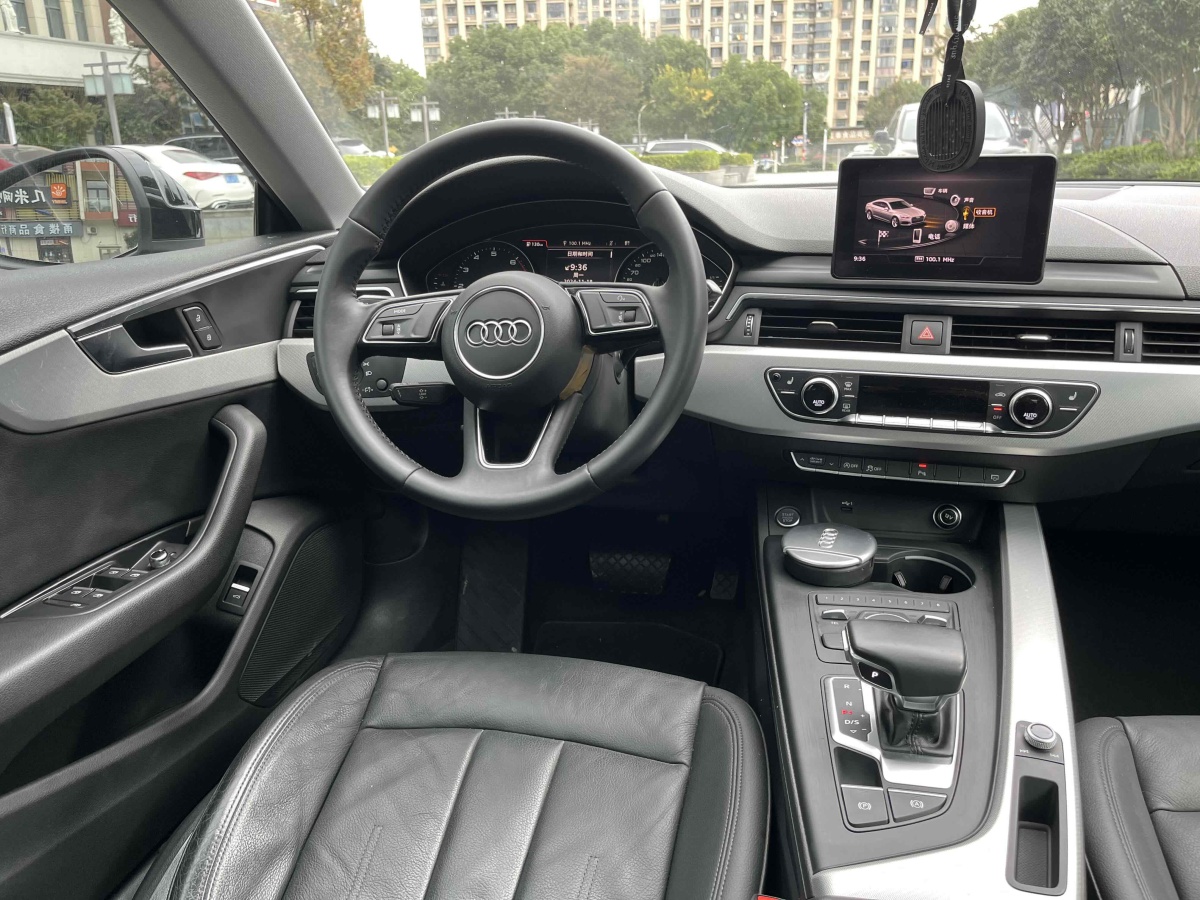 奧迪 奧迪A5  2019款 Sportback 40 TFSI 時(shí)尚型圖片