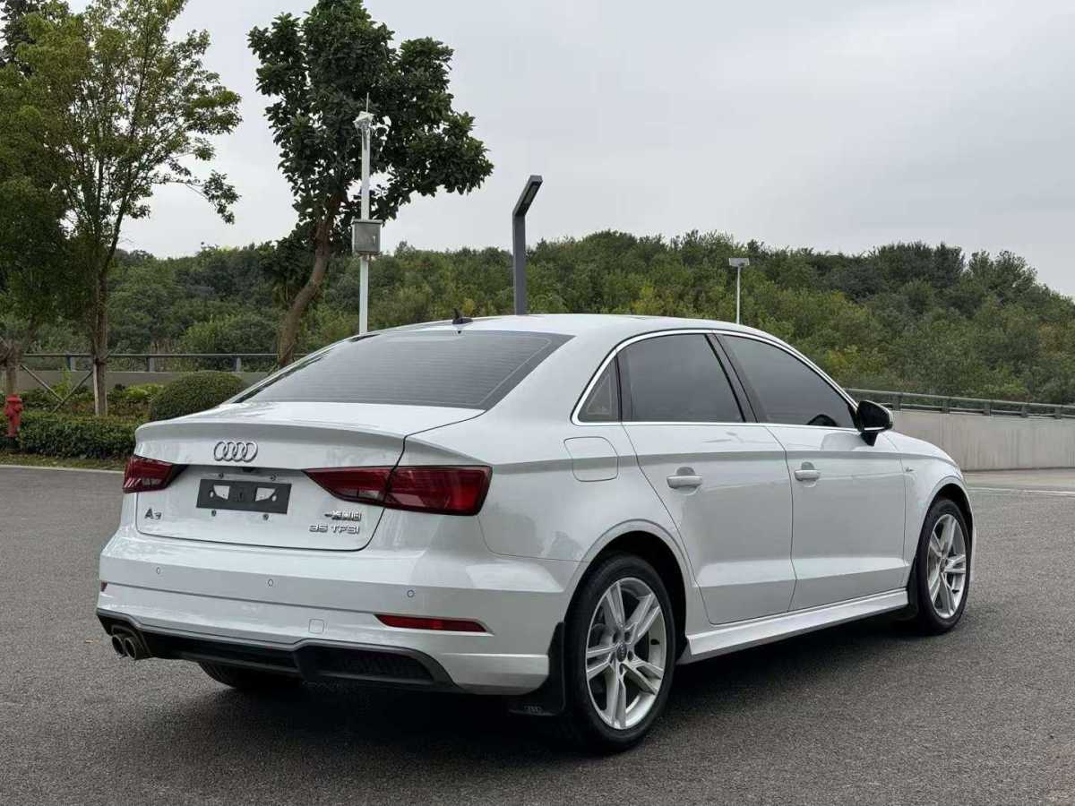 2021年2月奧迪 奧迪A3  2019款 Limousine 35 TFSI 時(shí)尚型 國VI