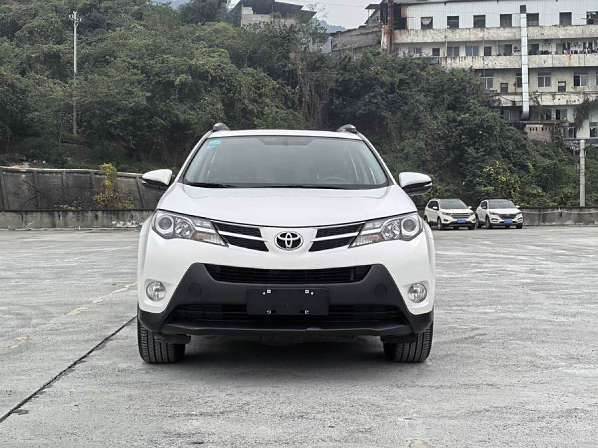 豐田 RAV4榮放  2013款 2.0L CVT四驅(qū)新銳版圖片