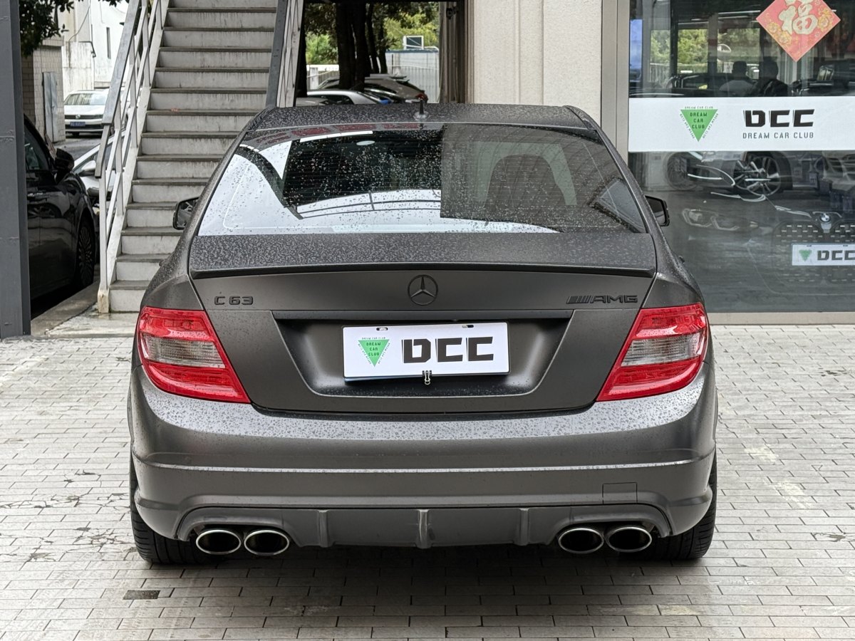 奔馳 奔馳C級(jí)AMG  2012款 AMG C 63 動(dòng)感型圖片