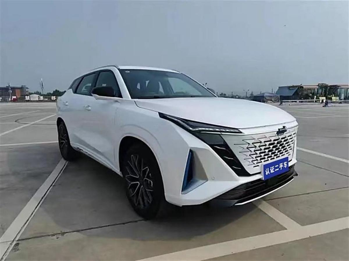 長安歐尚 長安歐尚Z6新能源  2023款 智電iDD 150KM旗艦型圖片