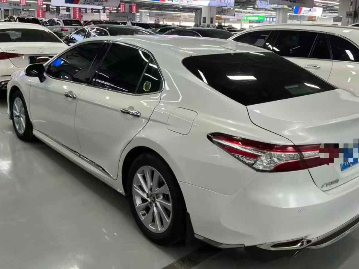 豐田 凱美瑞  2022款 2.0GVP 領(lǐng)先版圖片