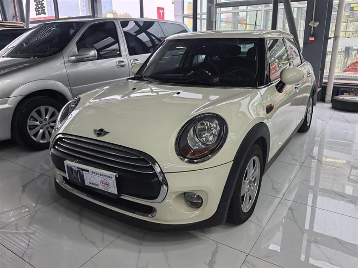 MINI MINI  2016款 1.2T ONE 五門版圖片