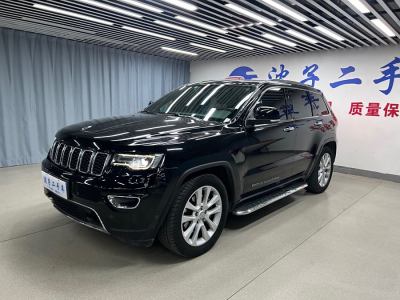 2018年5月 Jeep 大切諾基(進(jìn)口) 3.0L 精英導(dǎo)航版圖片