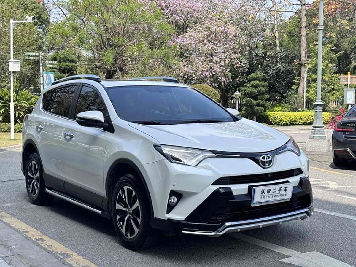 2019年1月豐田 RAV4榮放  2019款 2.0L CVT兩驅(qū)風(fēng)尚X限量版 國VI