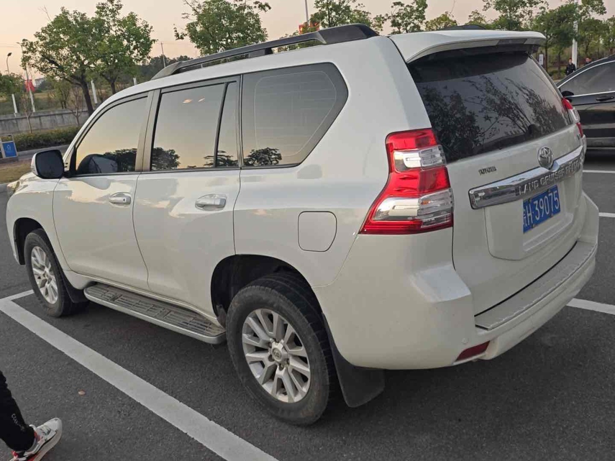 2015年11月豐田 普拉多  2016款 3.5L 自動(dòng)VX NAVI