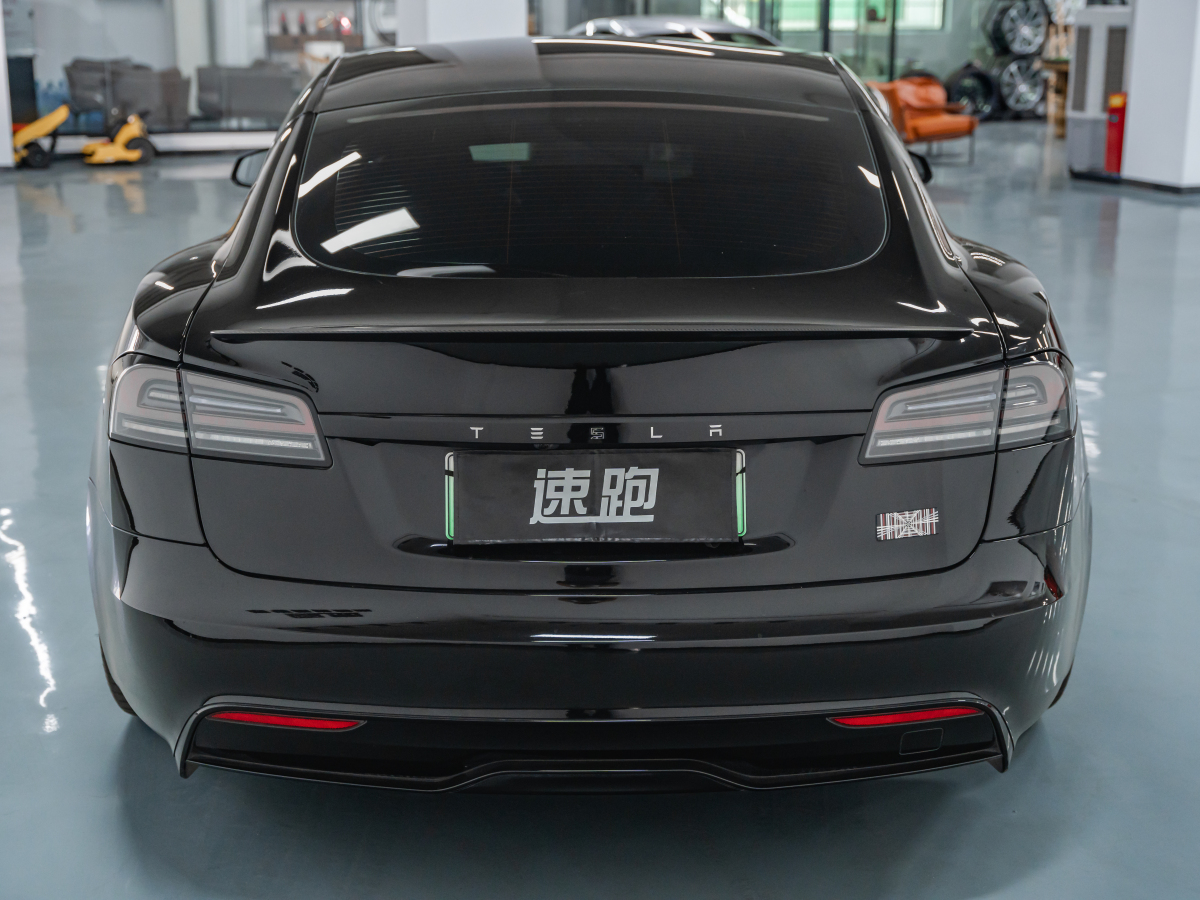 特斯拉 Model S  2023款 三電機(jī)全輪驅(qū)動(dòng) Plaid版圖片