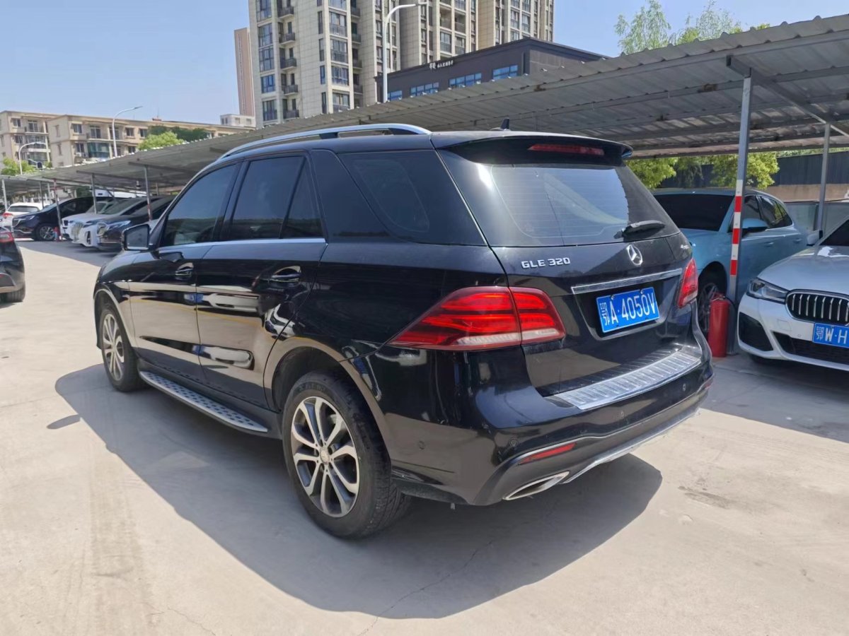 奔馳 奔馳GLE  2018款 GLE 320 4MATIC 動(dòng)感型臻藏版圖片