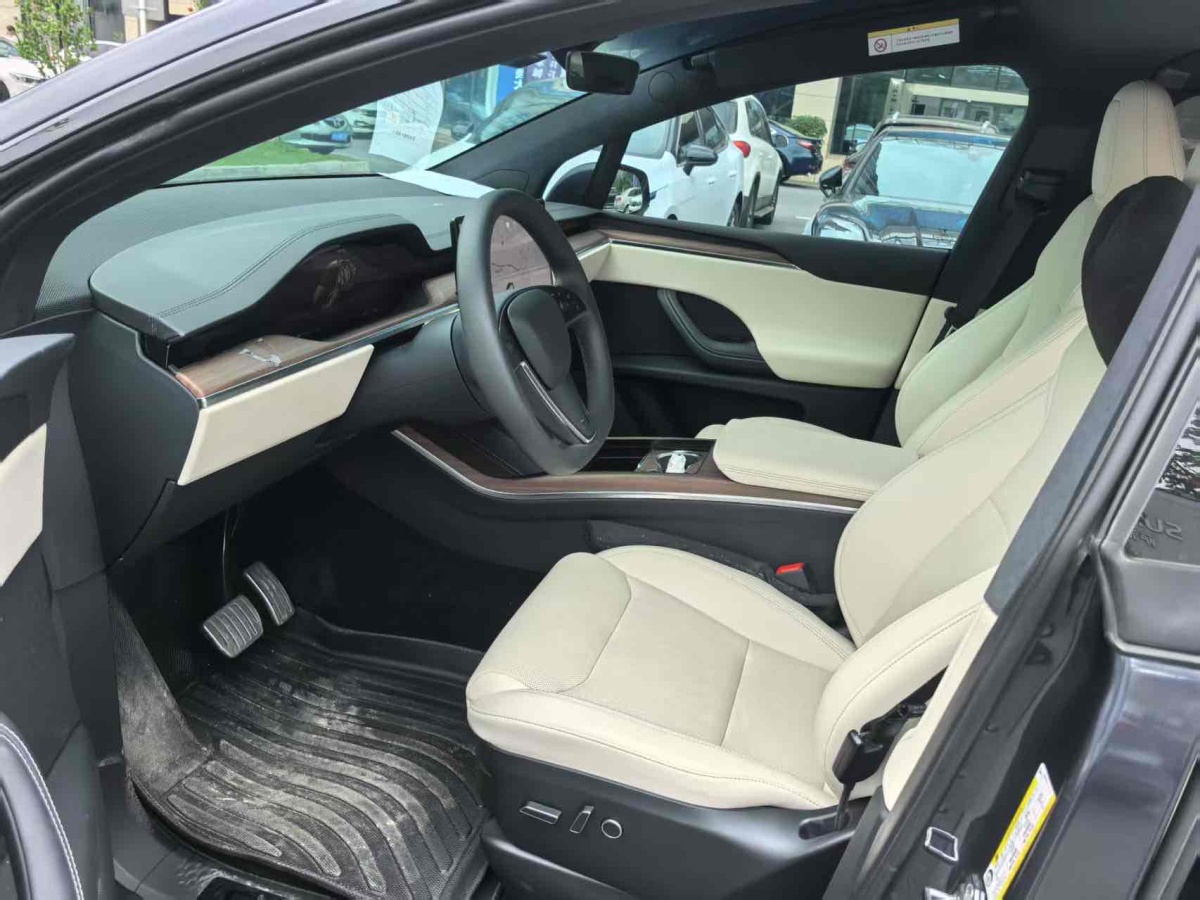 特斯拉 Model X  2023款 雙電機全輪驅動版圖片
