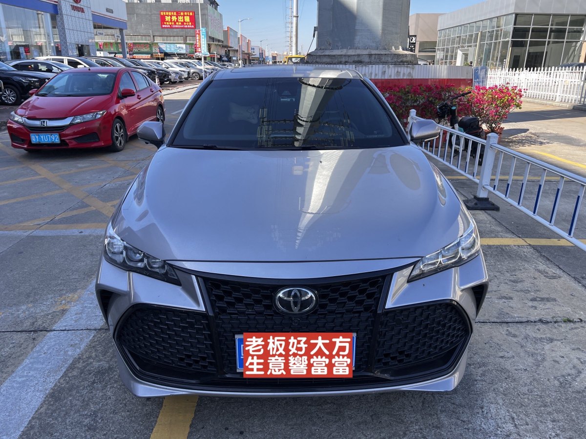 丰田 亚洲龙  2019款 2.5L 进取版 国VI图片