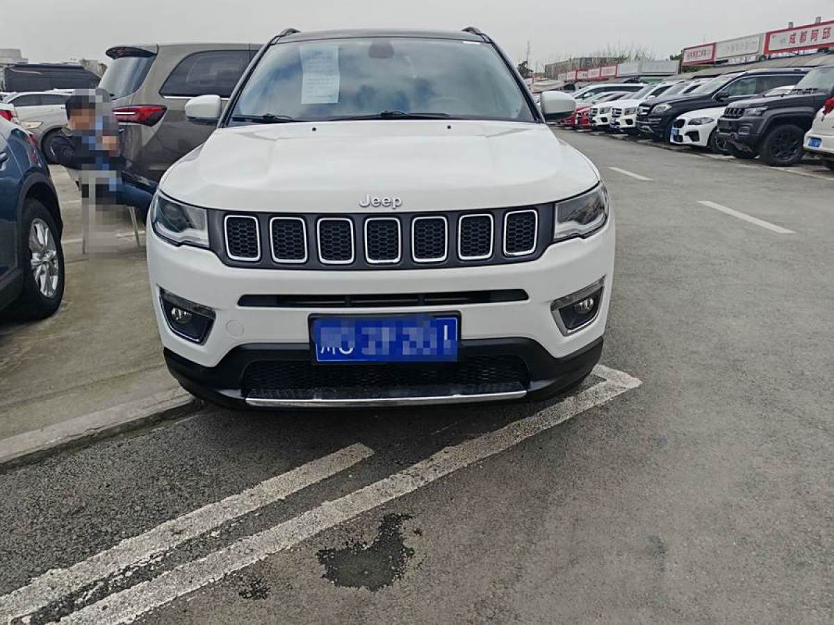 Jeep 指南者  2019款  220T 自動(dòng)悅享版圖片