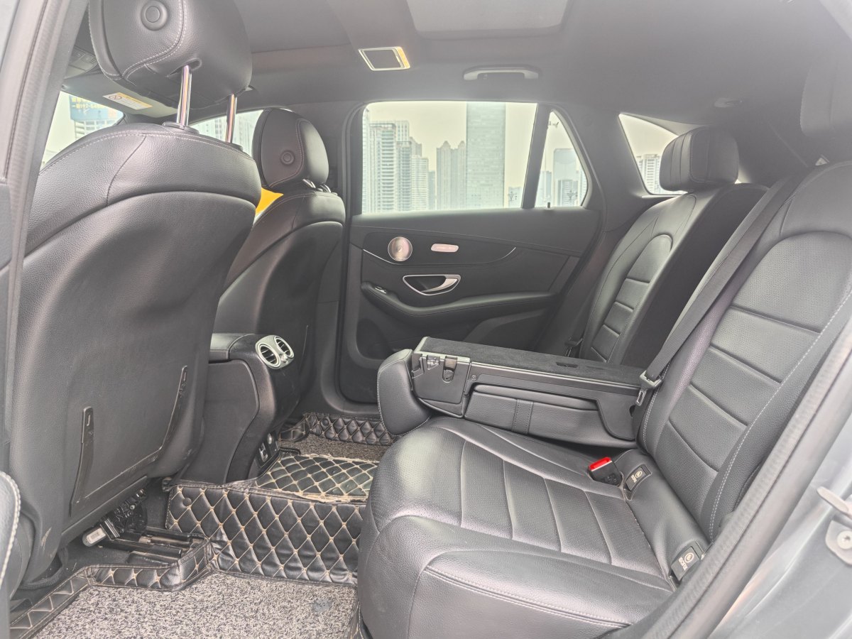 奔馳 奔馳GLC  2019款 GLC 260 4MATIC 動(dòng)感型圖片