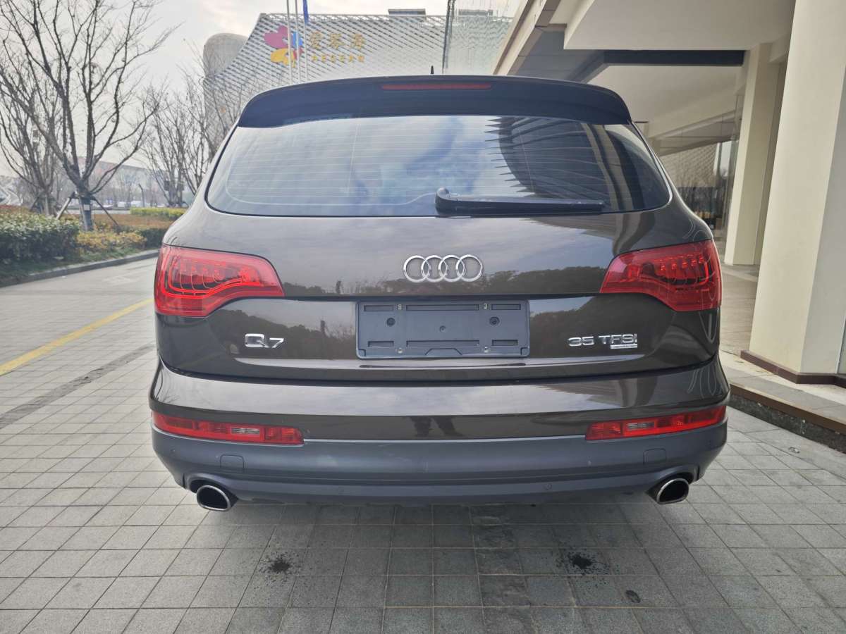 奧迪 奧迪Q7  2015款 35 TFSI 進(jìn)取型圖片