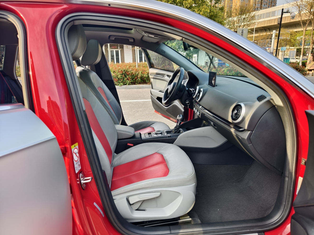 奧迪 奧迪A3  2019款 Sportback 35 TFSI 時(shí)尚型 國(guó)VI圖片