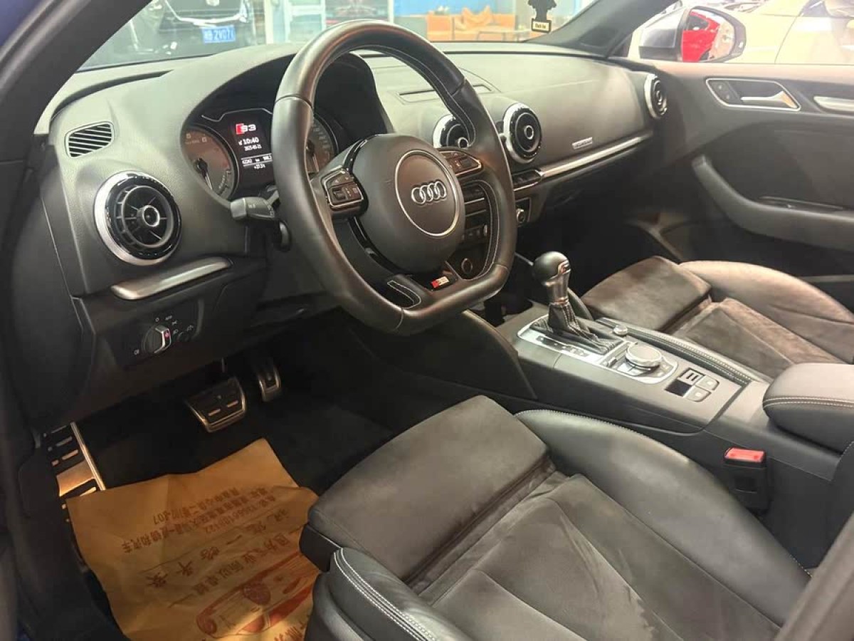 奧迪 奧迪S3  2015款 S3 2.0T Limousine圖片