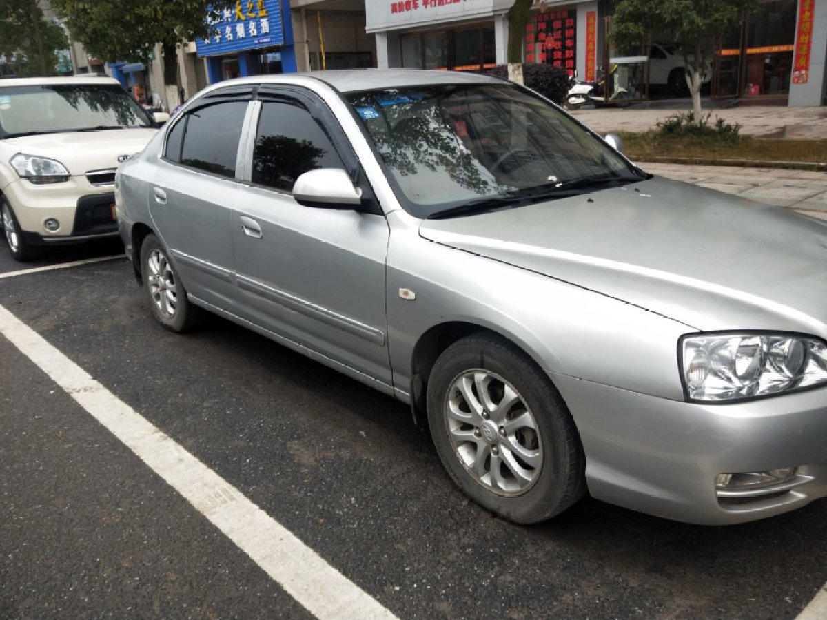 現(xiàn)代 伊蘭特  2008款 1.6L 手動豪華貴雅版圖片