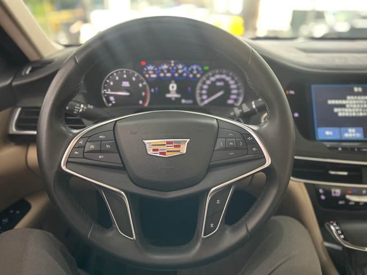 凱迪拉克 CT6  2017款 28T 精英型圖片