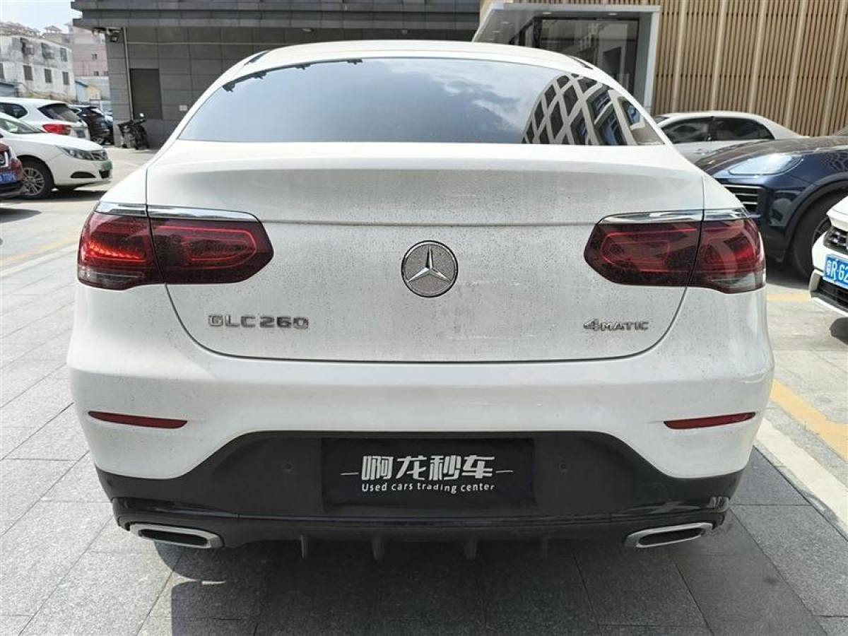 2020年1月奔馳 奔馳GLC  2022款 改款 GLC 260 4MATIC 轎跑SUV