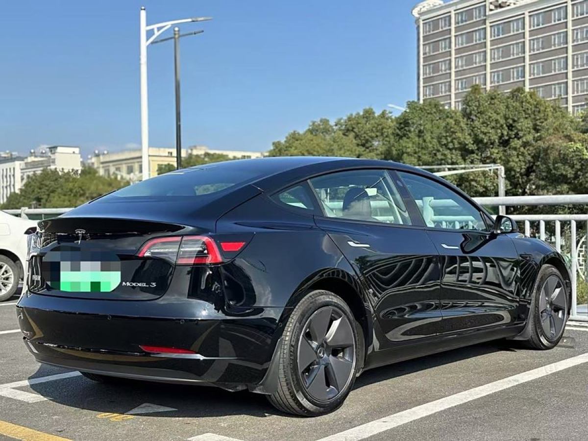 特斯拉 Model Y  2023款 后輪驅(qū)動(dòng)版圖片